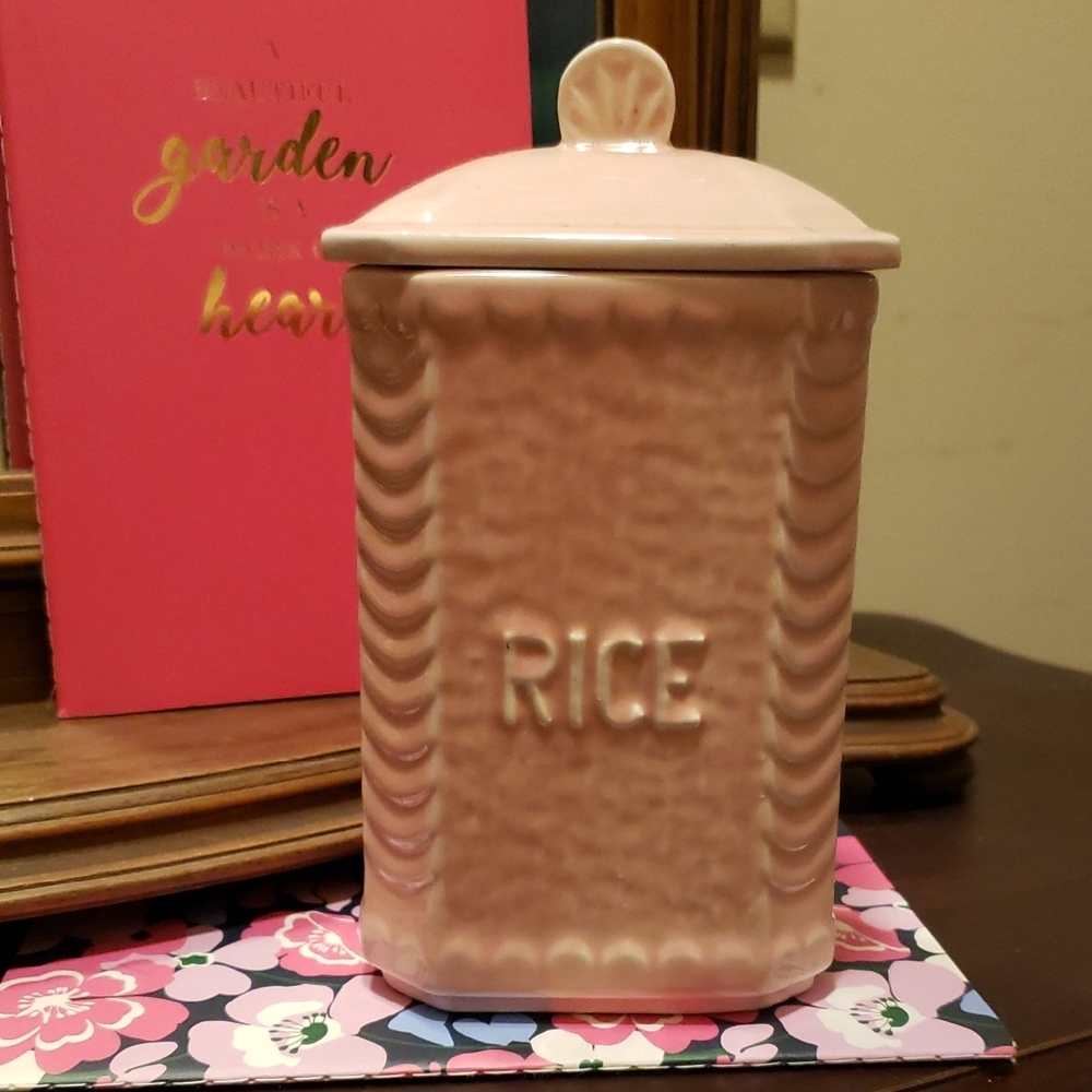 Pink Ceramic Rice Canister/lid